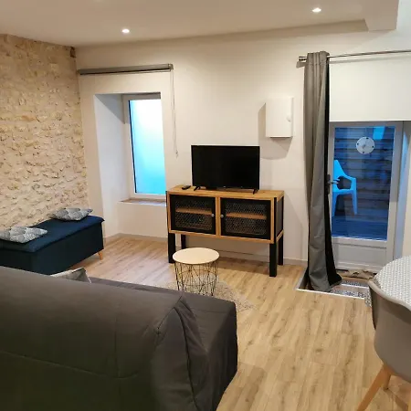 Climatise 38m2 Poitiers Proche Futuroscope شقة *