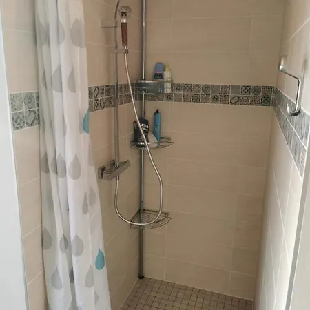 Climatise 38m2 Poitiers Proche Futuroscope شقة *